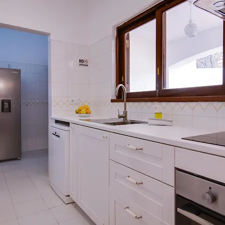 Nature Retreat 5bd Wifi Pool Bbq 1km Falesia * Albufeira