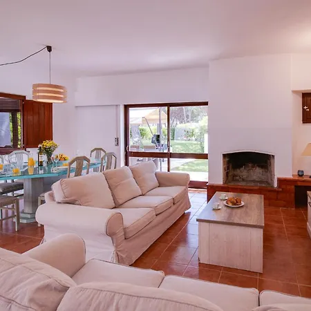 Willa Nature Retreat 5bd Wifi Pool Bbq 1km Falesia Albufeira
